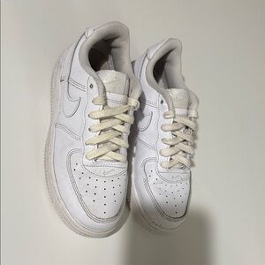 Nike Air Force 1 (GS) Youth's Size 2Y Sneakers Triple White Boys